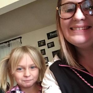 Meet your Posher, Abby