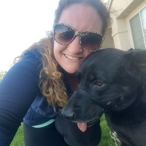 Meet your Posher, Cara