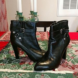 Clearout! Nine West leather ankle boots