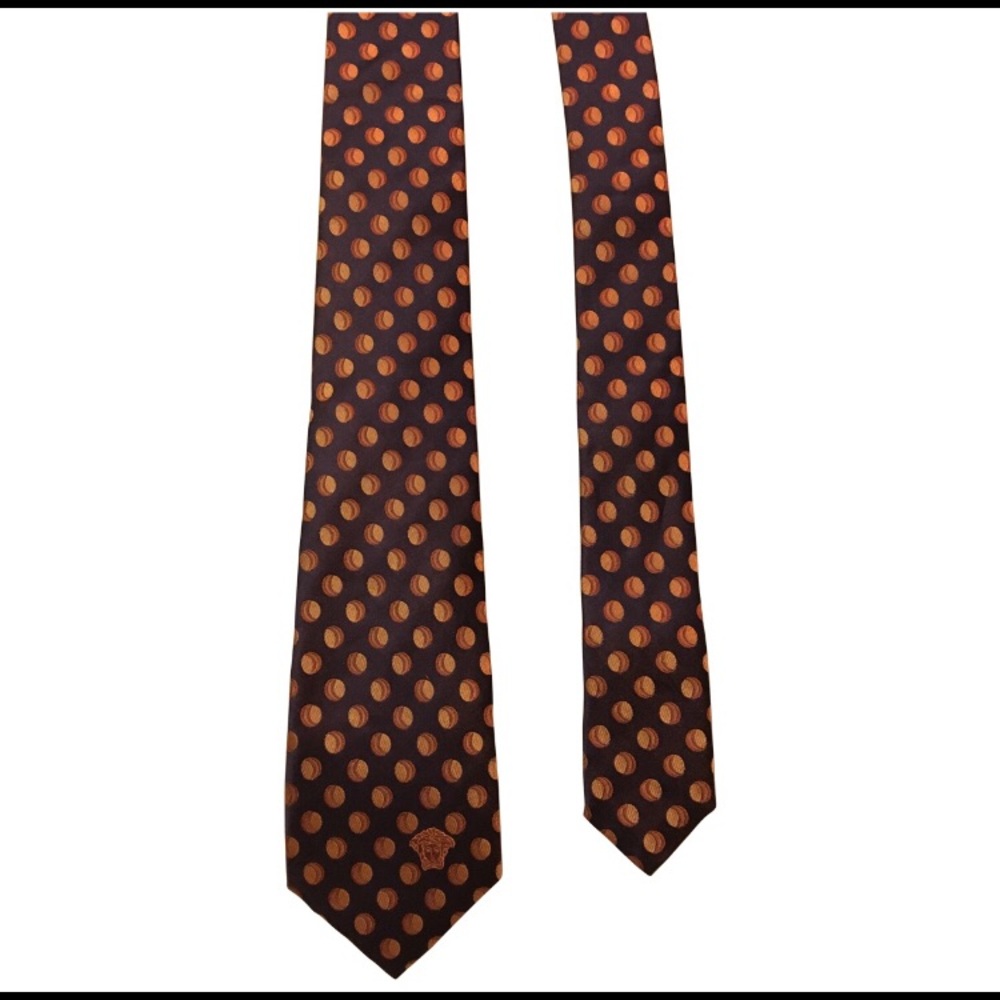 Brand new w/ tags Versace 100% silk tie. Authentic