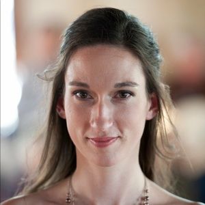 Meet your Posher, Alynda