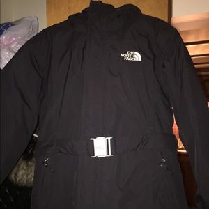 Girls North Face Greenland Coat! Adorable!