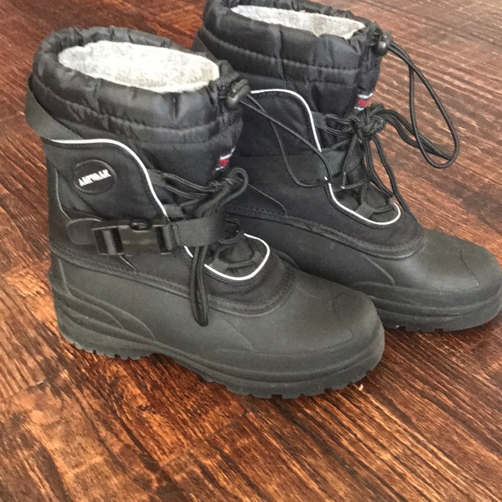 ❄️ Men’s black Airwalk snow boots ❄️