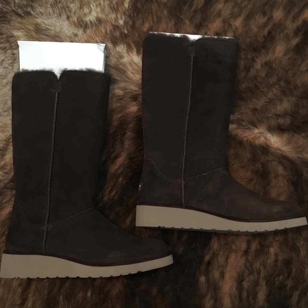 Koolaburra by Ugg Women’s Classic Slim Tall sz 9