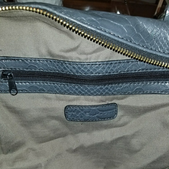 Steve Madden Grey Crock Purse - Picture 5 of 8