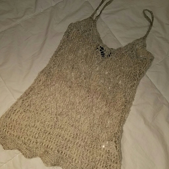 Shirt - Picture 4 of 6