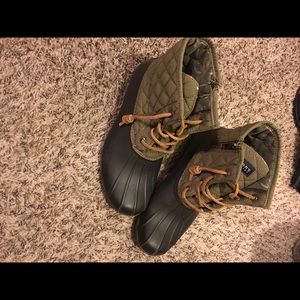 Sperry duck boots