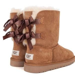 UGG Kids Bailey Bow II (Toddler), Size 10