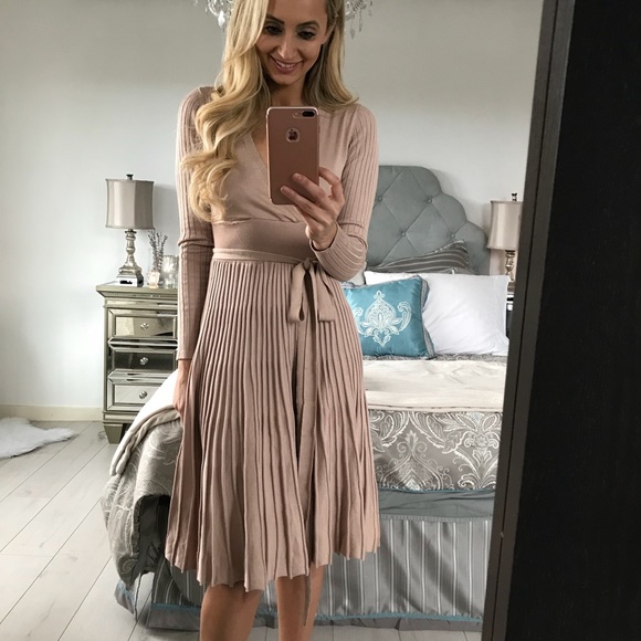 SOLD OUT- PENDING Restock comment 4 notification - Picture 7 of 8