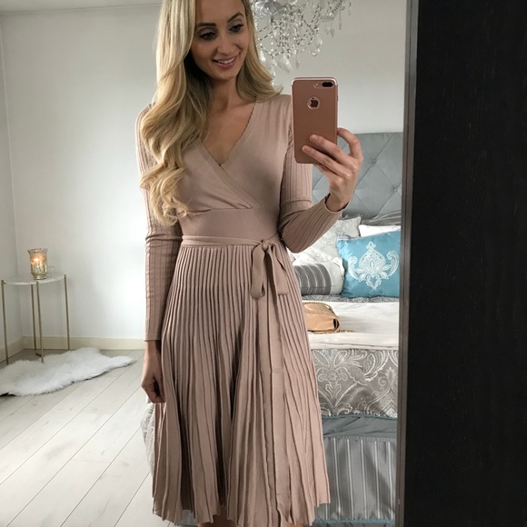 SOLD OUT- PENDING Restock comment 4 notification - Picture 8 of 8