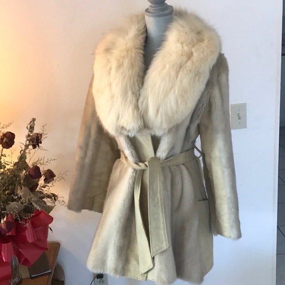 70s London Leathers Fur Coat - Picture 3 of 8