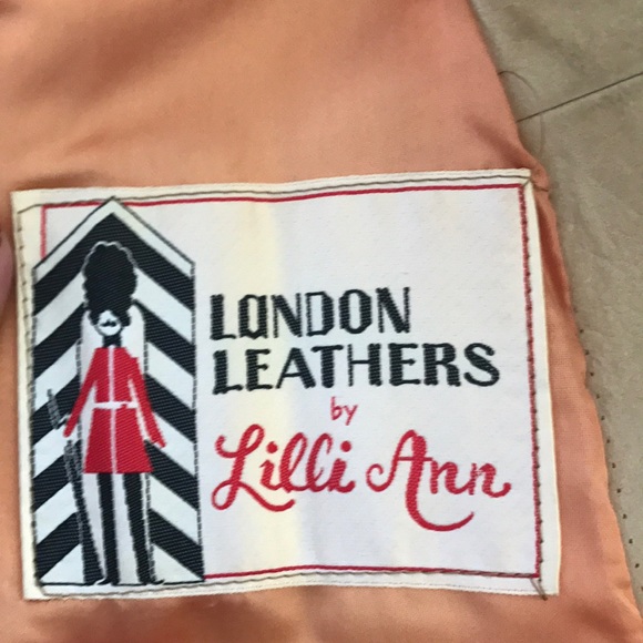 70s London Leathers Fur Coat - Picture 6 of 8