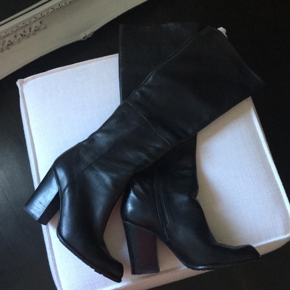 Stuart weitzman knee high leather boots