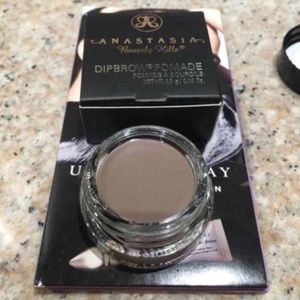 Dipbrow pomade soft brown x 2