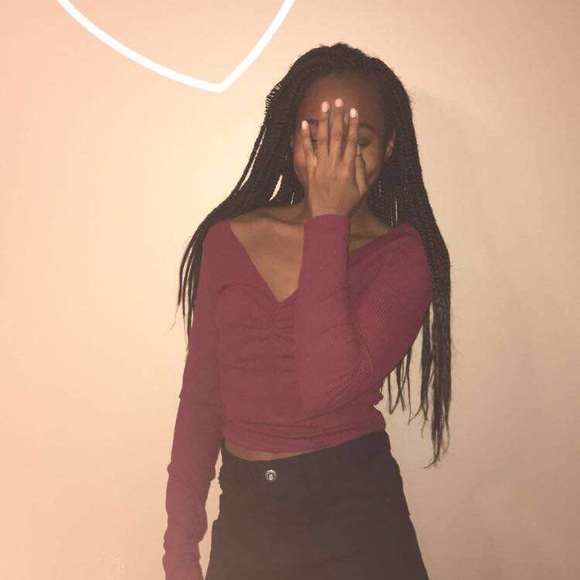 Pacsun Basics Off the Shoulder Top worn twice - Picture 2 of 3