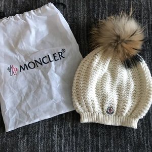Moncler Beanie real fur
