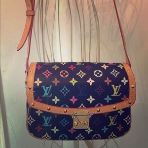 ❌❌SOLD❌❌ authentic lv cross body bag