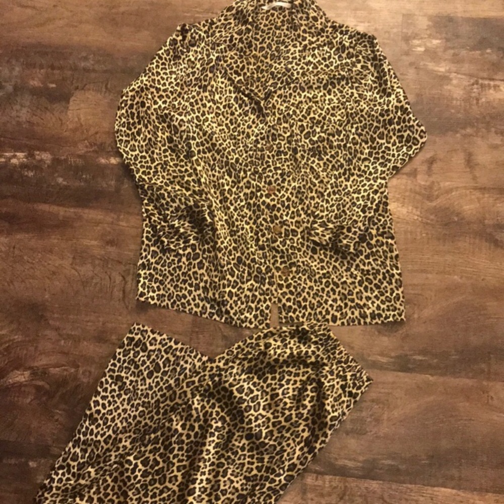 Victoria Secret Pajamas two piece