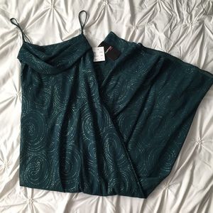NWT Karina Nites Green Glitter Maxi Formal Dress