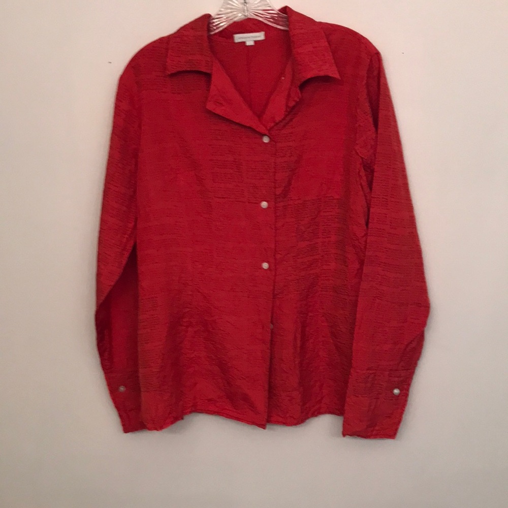 Lovely 100% designer silk shirt