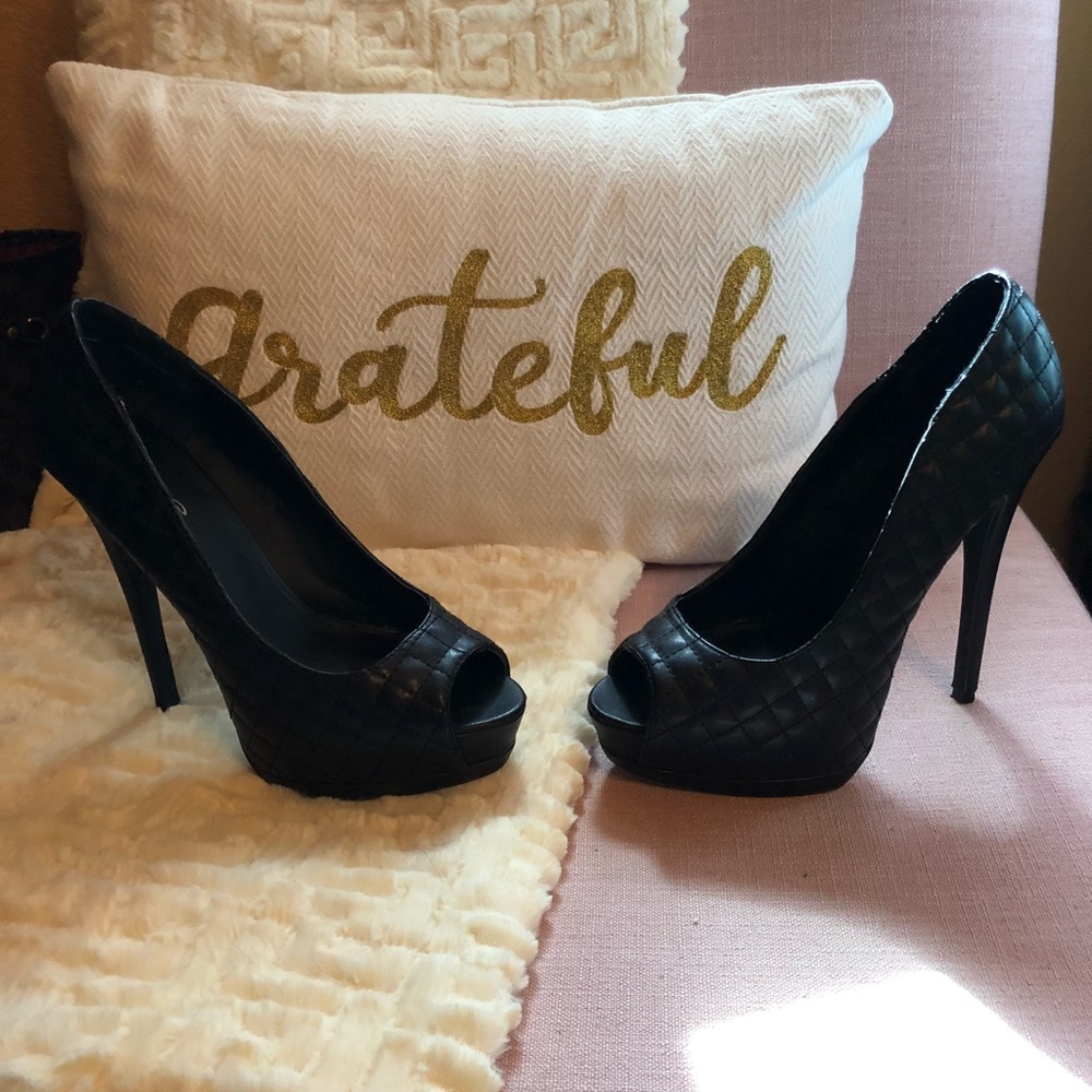 Used Black Bebe shoes size 8