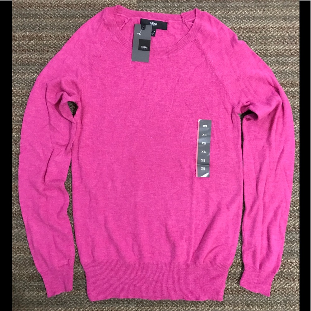 MOSSIMO LONG SLEEVE SWEATER