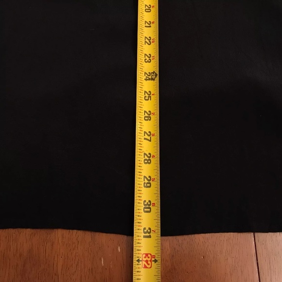 Black Lace Long Sleeve Cocktail Dress - Picture 6 of 7