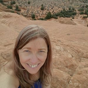 Meet your Posher, Gina