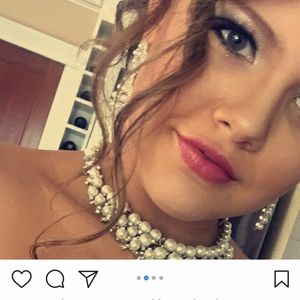 Meet your Posher, Allison