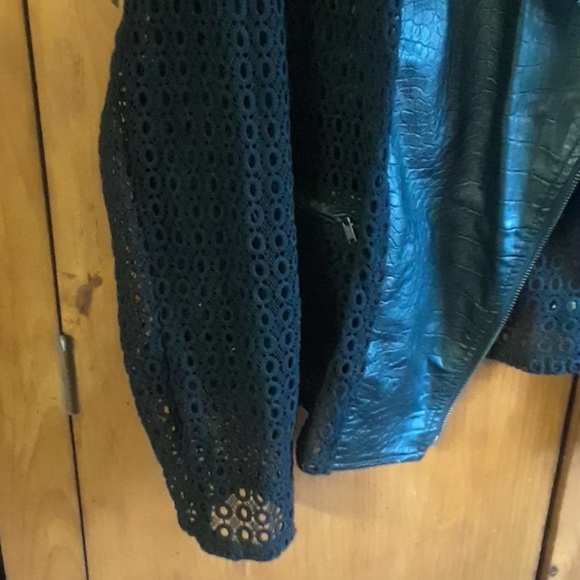 GK Jacket - Picture 3 of 8