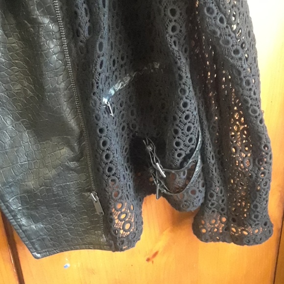 GK Jacket - Picture 5 of 8