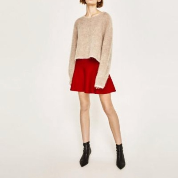 Zara Dresses & Skirts - 💃🏻Zara Red Flowy Miniskirt Size Large