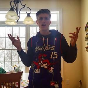 Meet your Posher, Justin