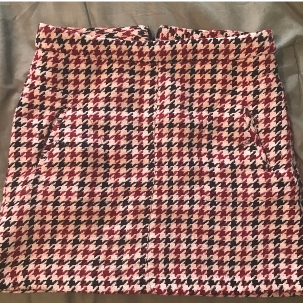 Patterned Woven Skirt