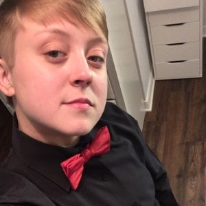 Meet your Posher, Haley