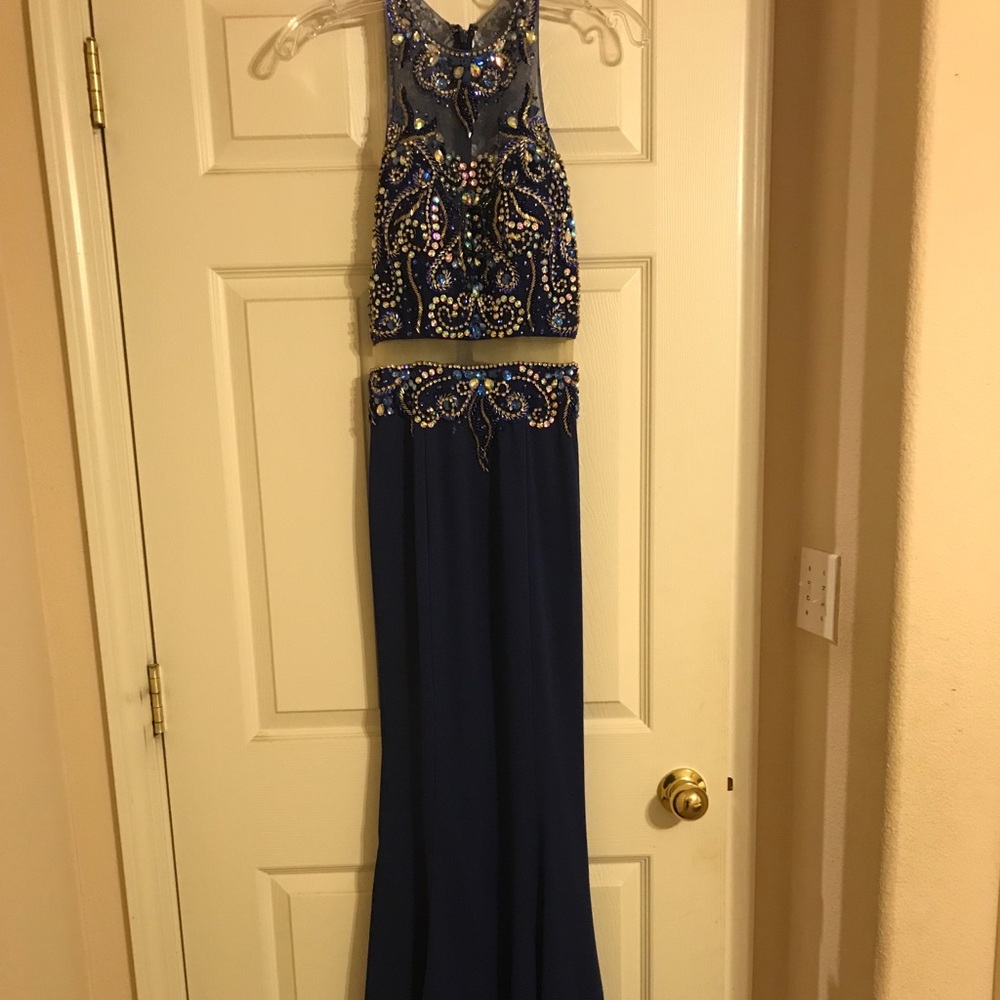 Full-length blue prom dress