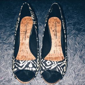 Christian Siriano Open Toe Platform Pumps