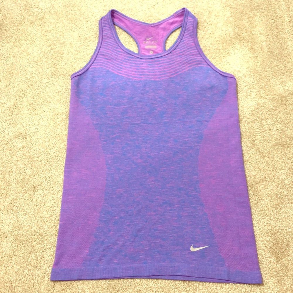 Nike workout tank
