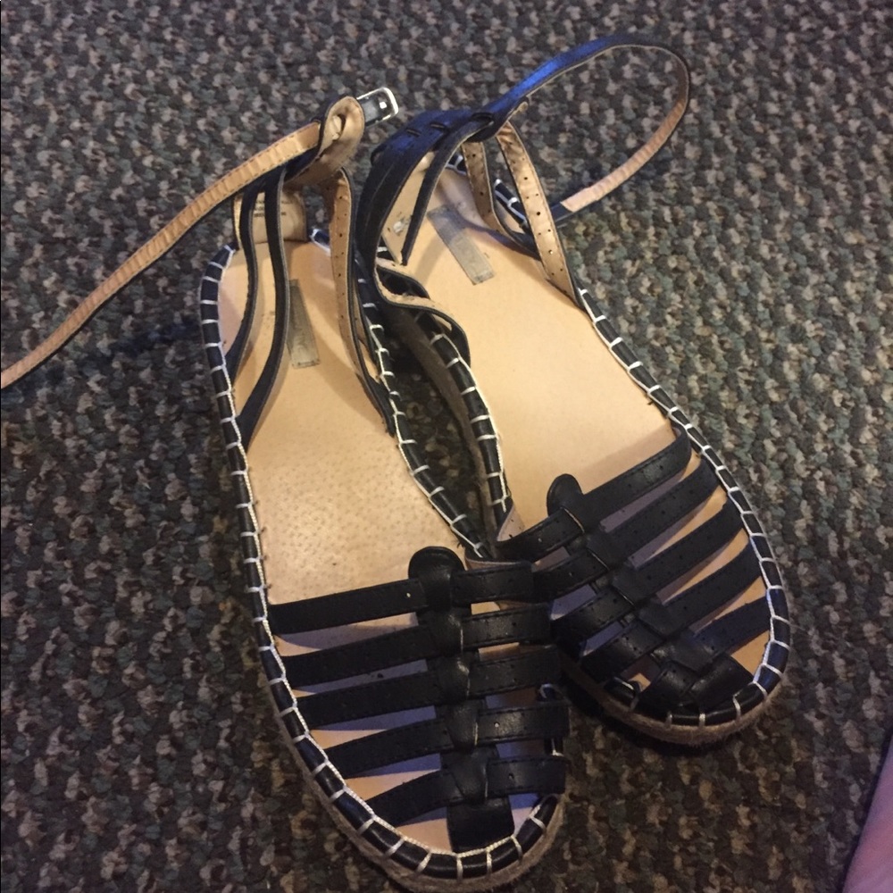 sandal wedges/platforms