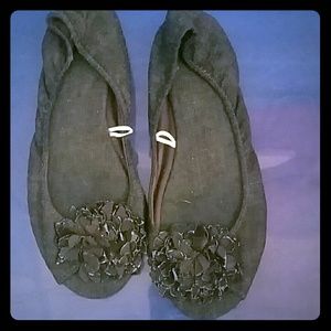 Basic everyday flats