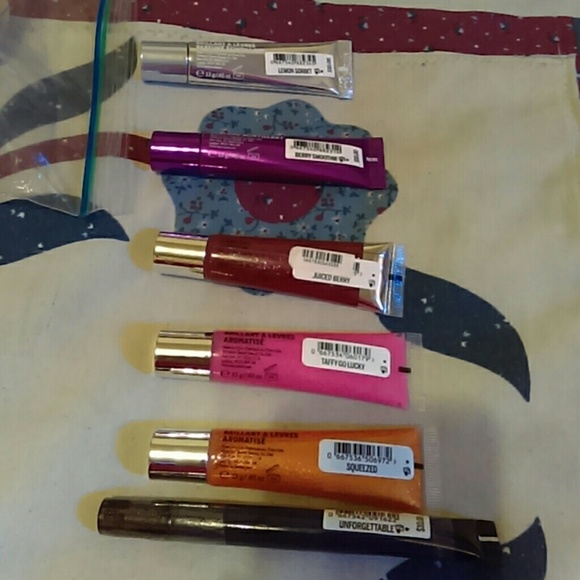 Vs lip gloss bundle - Picture 2 of 4