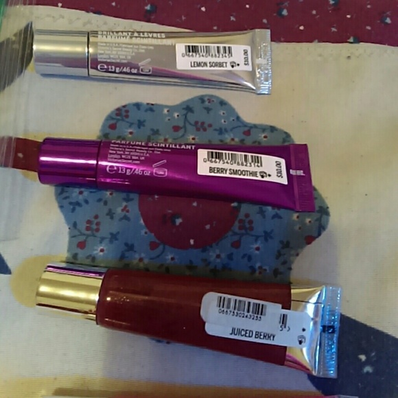 Vs lip gloss bundle - Picture 4 of 4