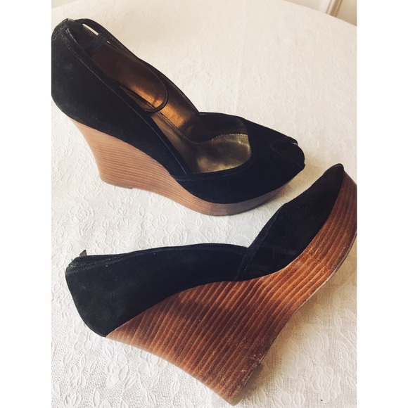 Guess Marciano Suede Platform Pinup Girl Size 8 - Picture 1 of 5