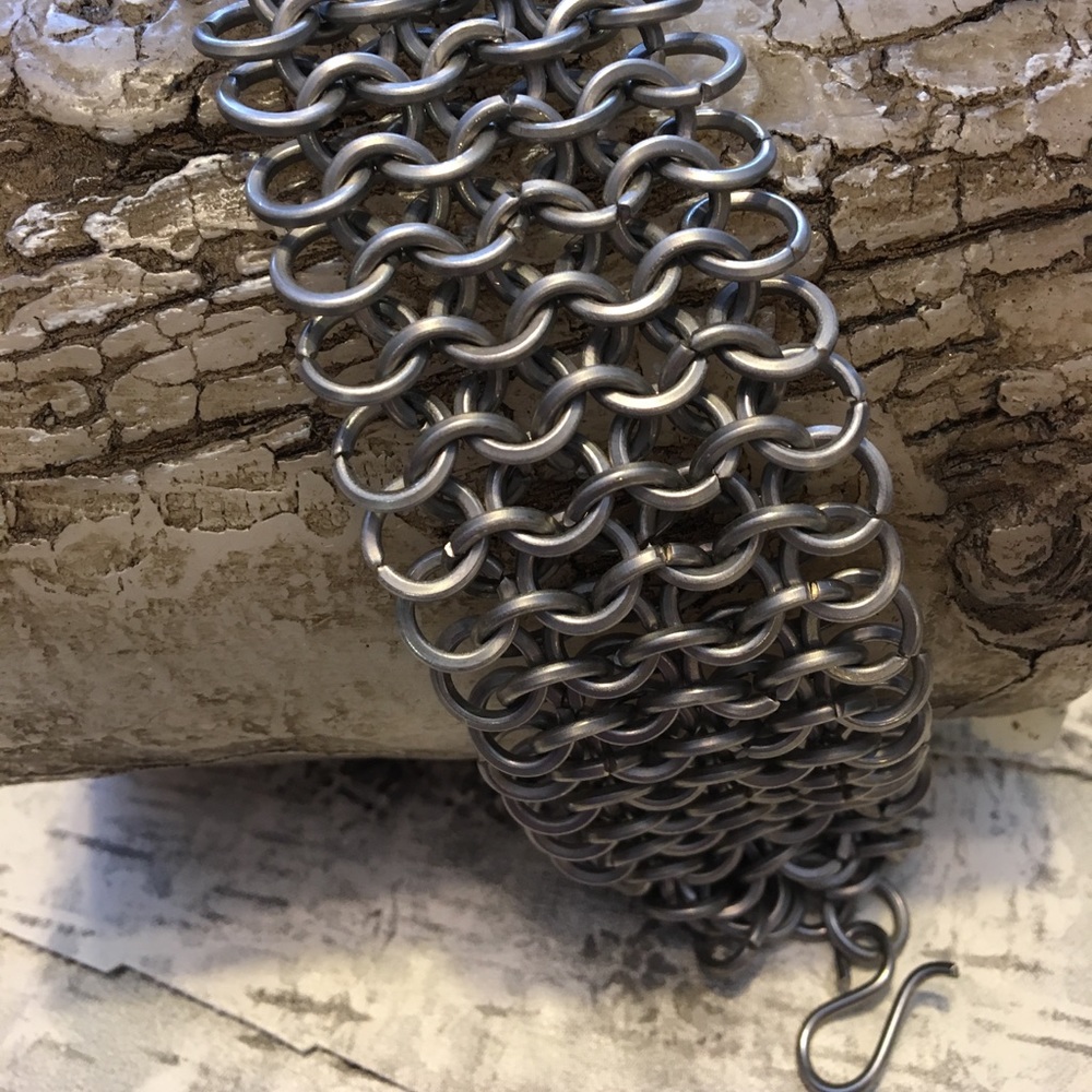 Chainmaile bracelet