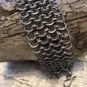 Chainmaile bracelet