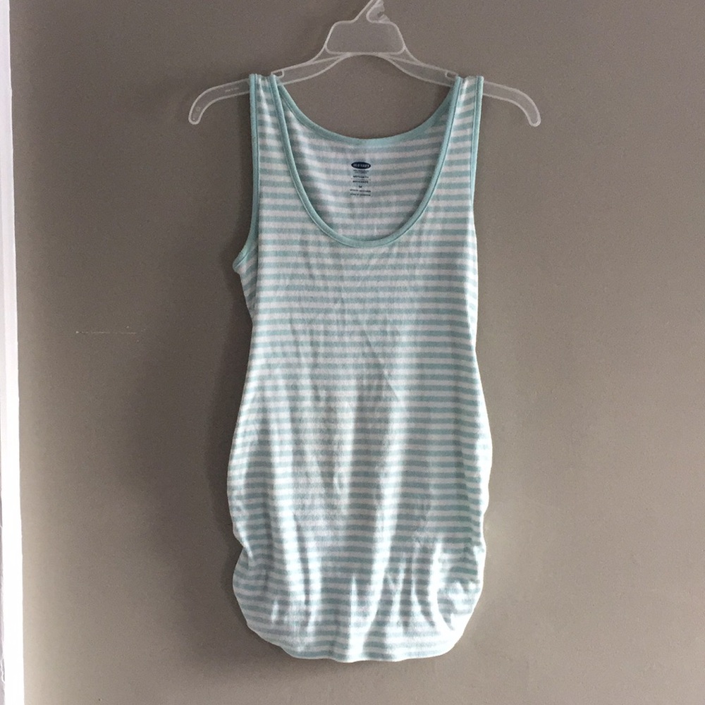 Old navy maternity striped tank size med