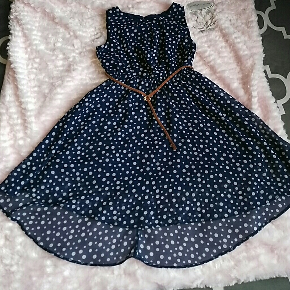 Girl's dress