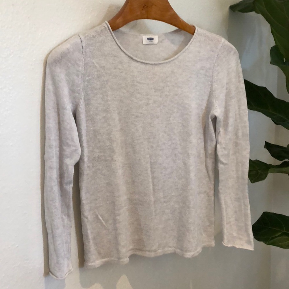 grey knit old navy sweater