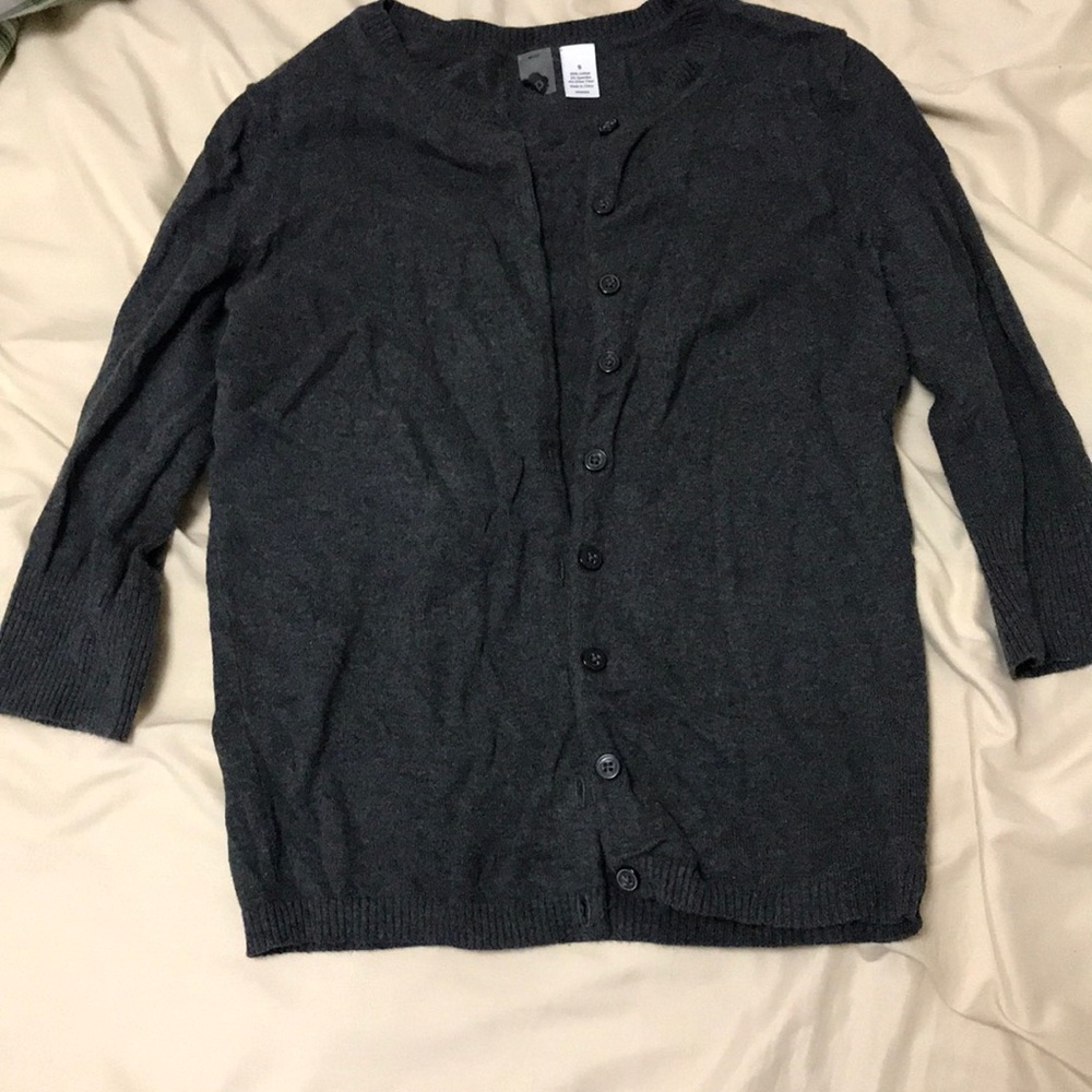 3/4 sleeve cardigan in dark gray