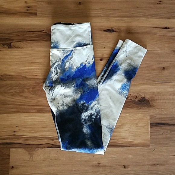 lululemon athletica Pants - Lululemon leggings